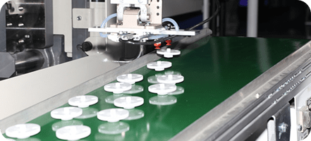 医療用部材のプラスチック射出成形